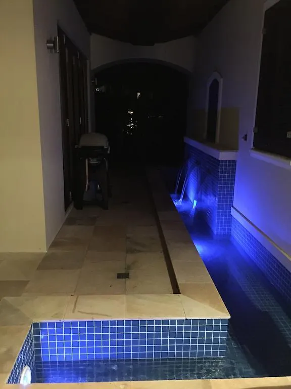 Private Sea View Villa Eden Island